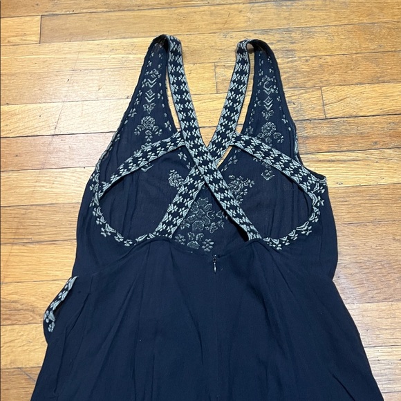 Free People Embroidered Tank Top Romper in Black & Tan, size 6 - Picture 11 of 13